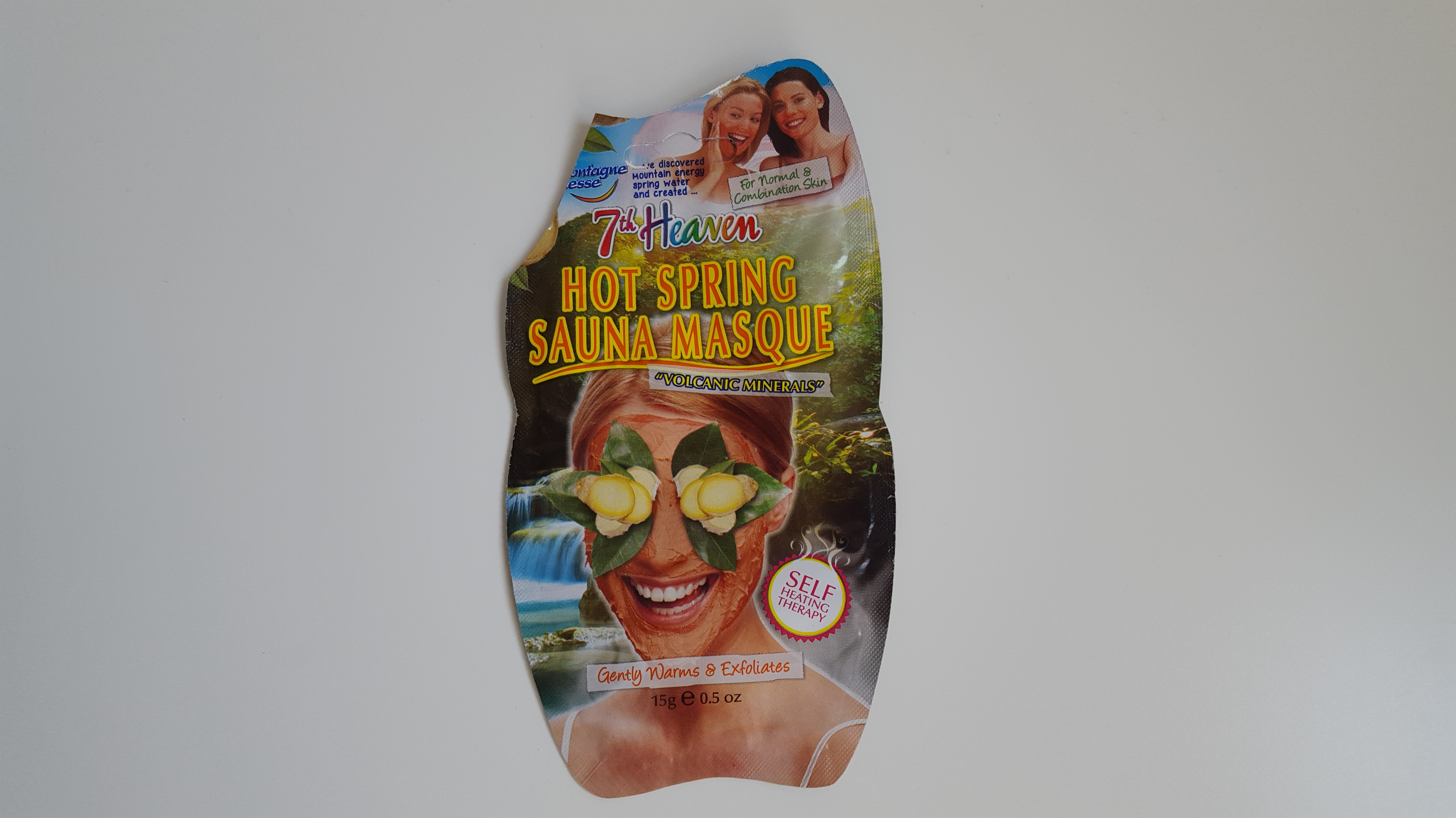 Montagne Jeunesse Hot Spring Sauna Masque