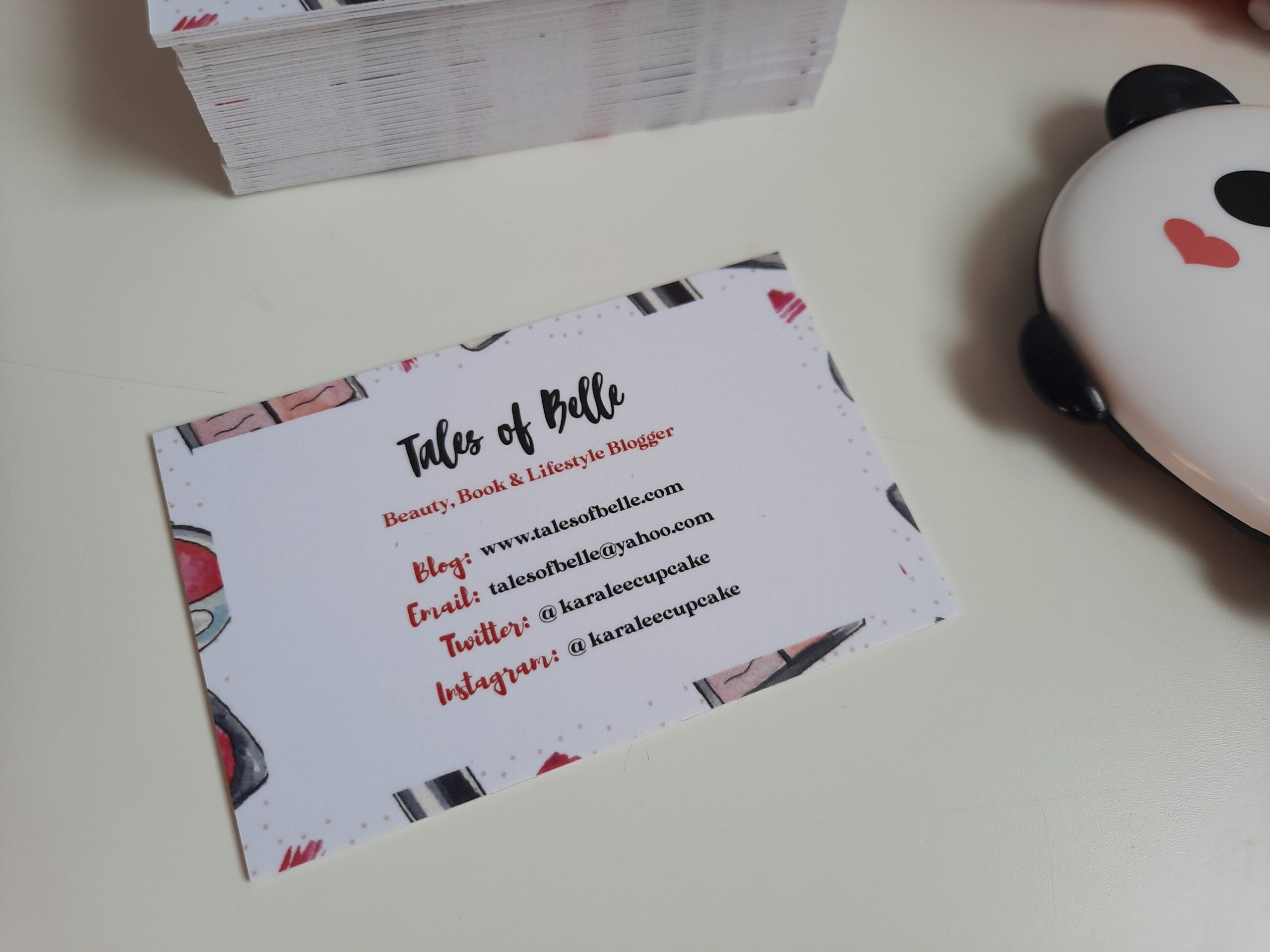 The backside of the business card from Aura Print that shows my blog name, niche, URL, email address, Twiter, and Instagram handles.
