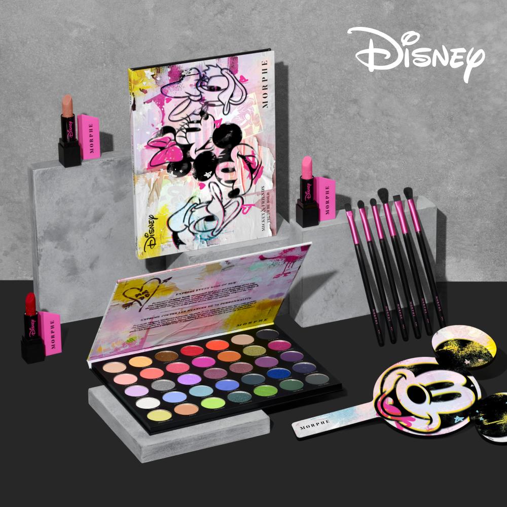 The Morphe Mickey & Friends Collection include the eyeshadow palette, lipsticks, brush set, and mirror. 