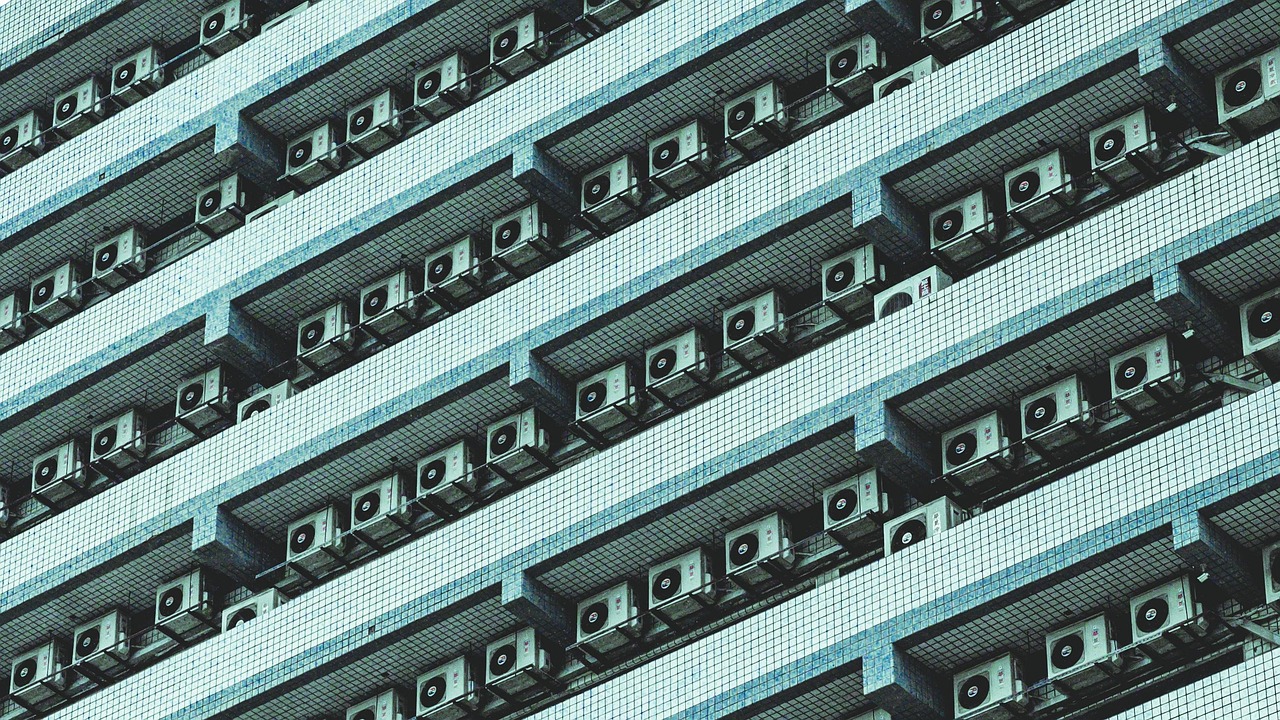 Air conditioning units